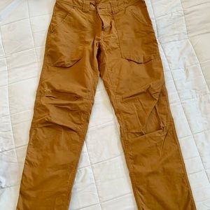 Arcteryx Men’s Lightweight Cargo pants Size 32x32
